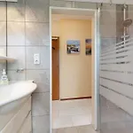 1 Apartament